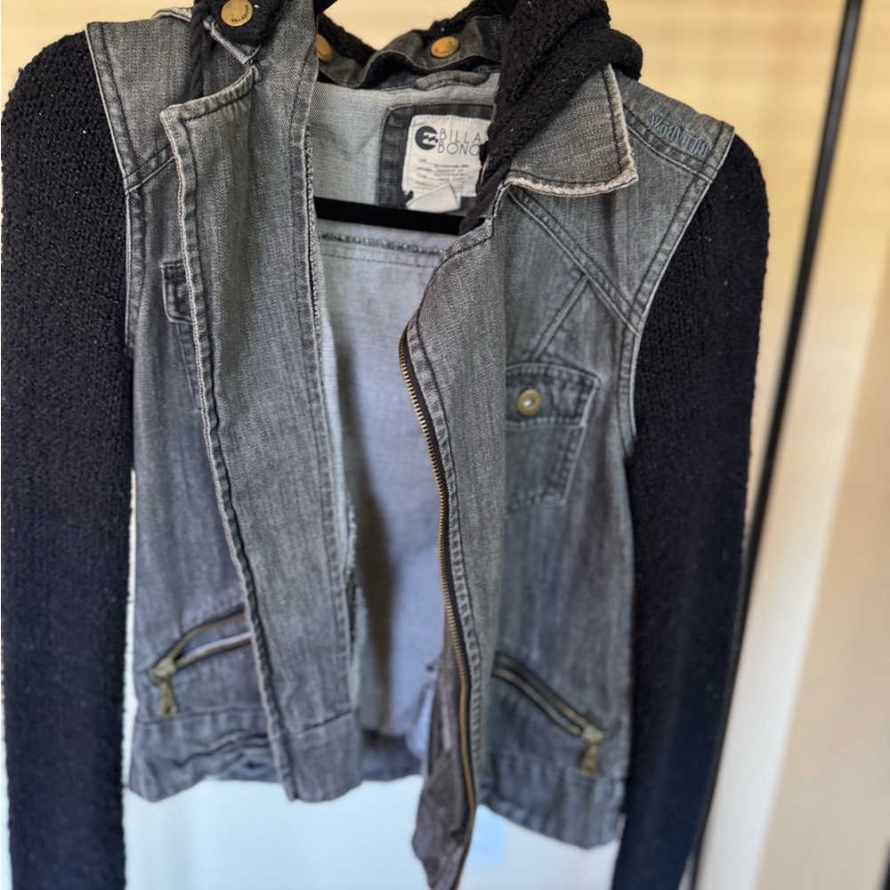 Billabong Gray Jean Jacket with Black Sleeves